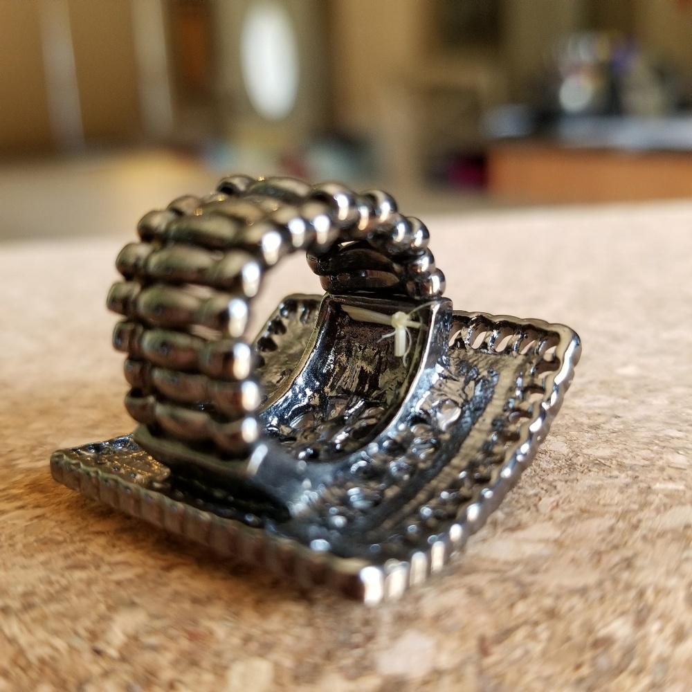 Fashion Square Rhinestone Ring - Picture 5 of 6
